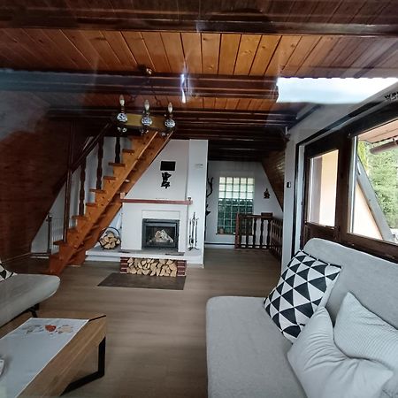 Domek Caloroczny Tresna Agata Exteriör bild
