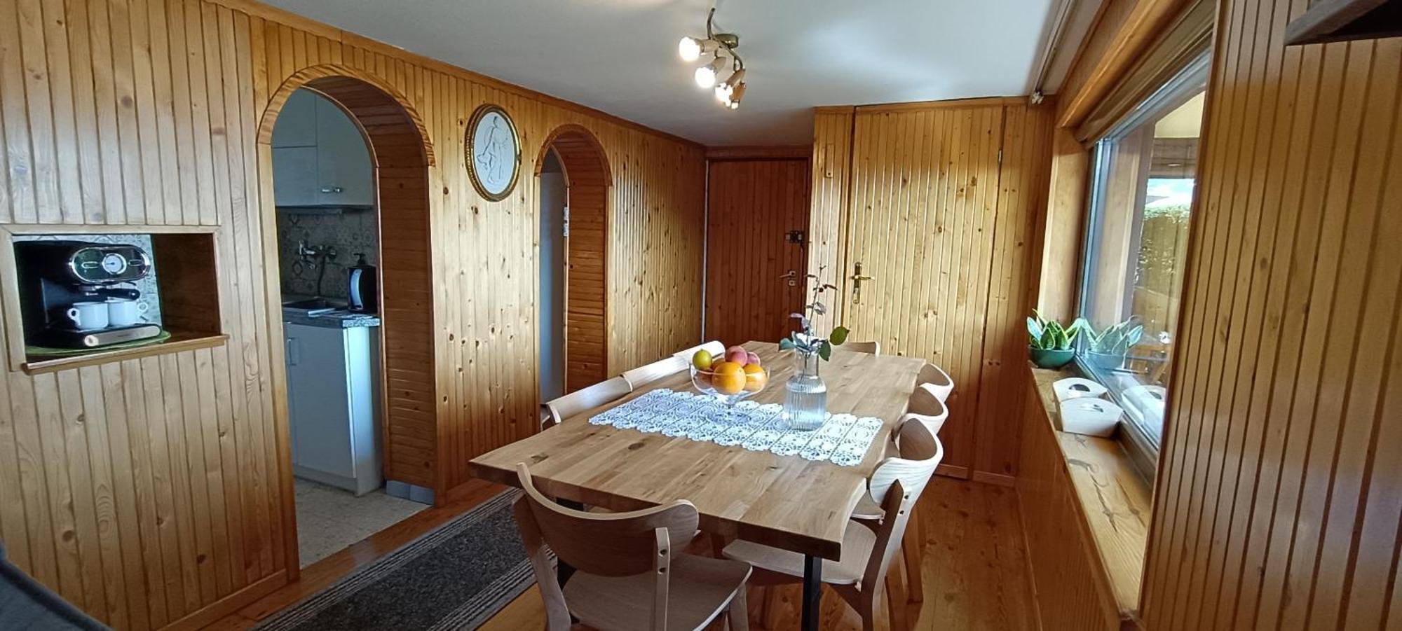 Domek Caloroczny Tresna Agata Exteriör bild
